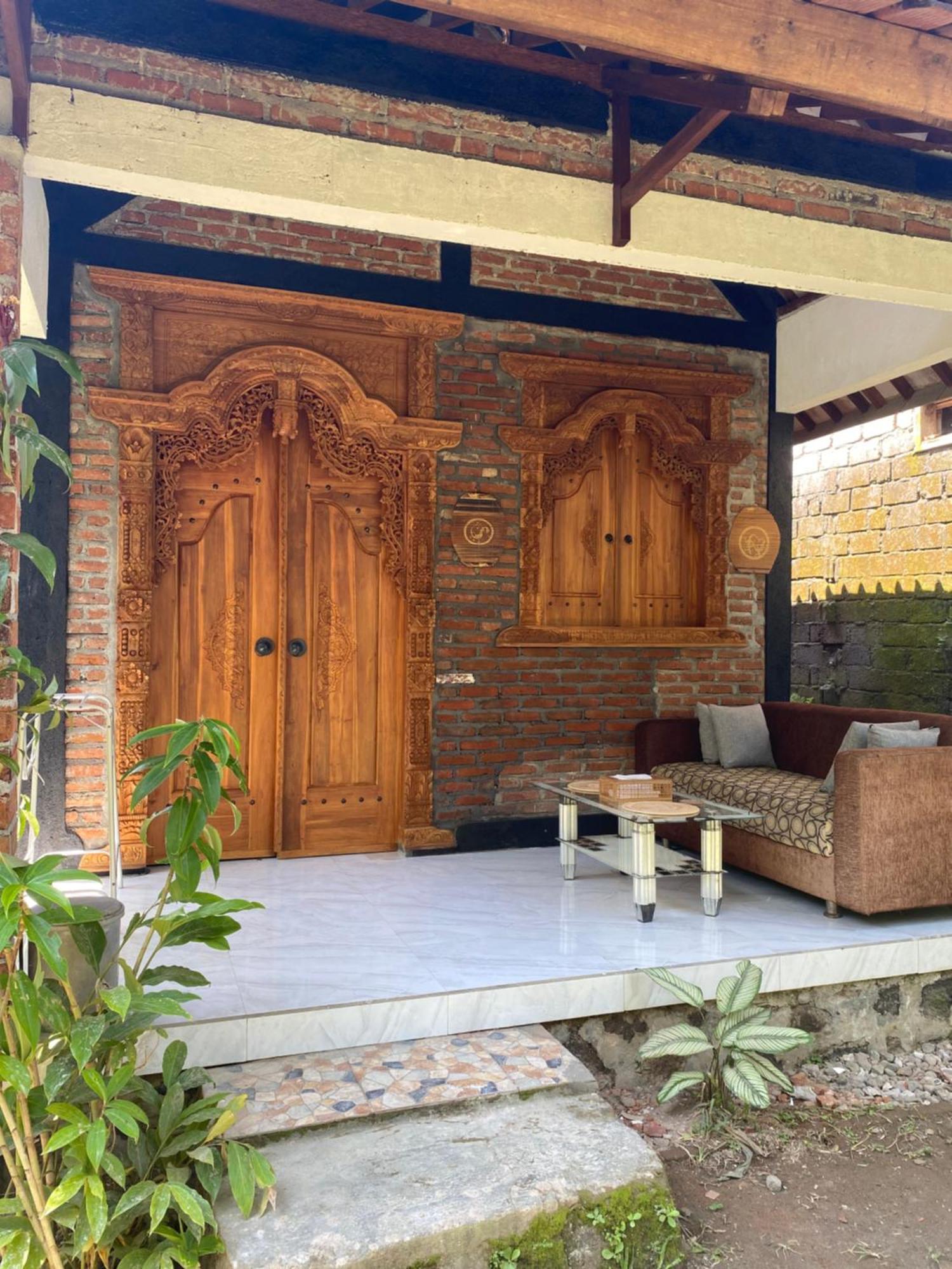 Al Sasaki Apartment Tetebatu Exterior photo